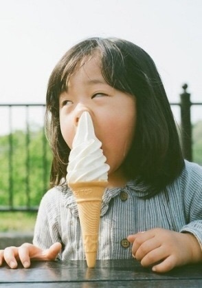 面白画像 ソフトクリームの食べ方 爆笑 爆笑 衝撃 超面白動画 画像まとめ 奇跡 感動 日本最大級の面白 おもしろ 画像紹介サイト リツイート シェア いいね 大歓迎
